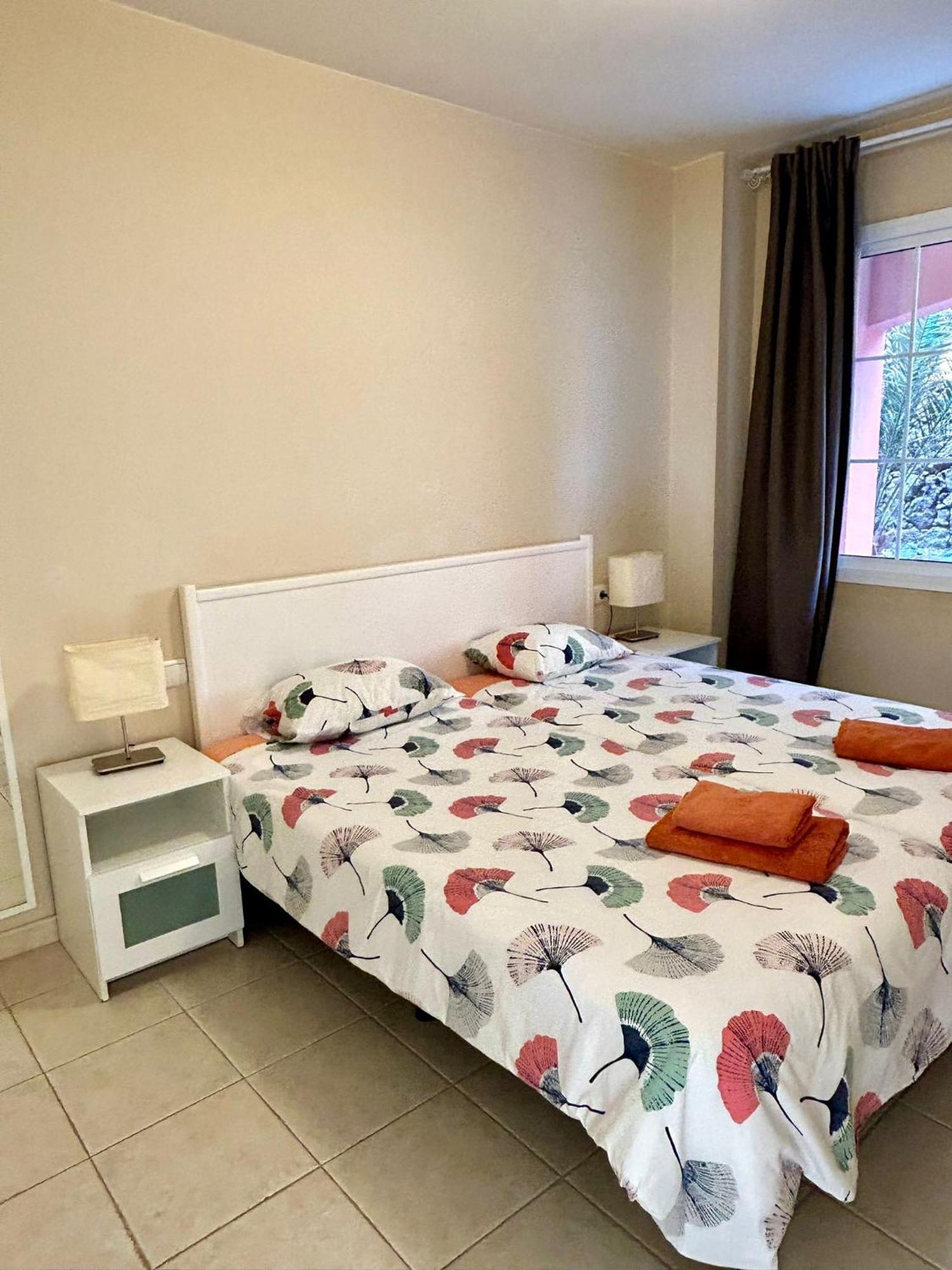 Apartamento Ana กอสตากาลมา ภายนอก รูปภาพ
