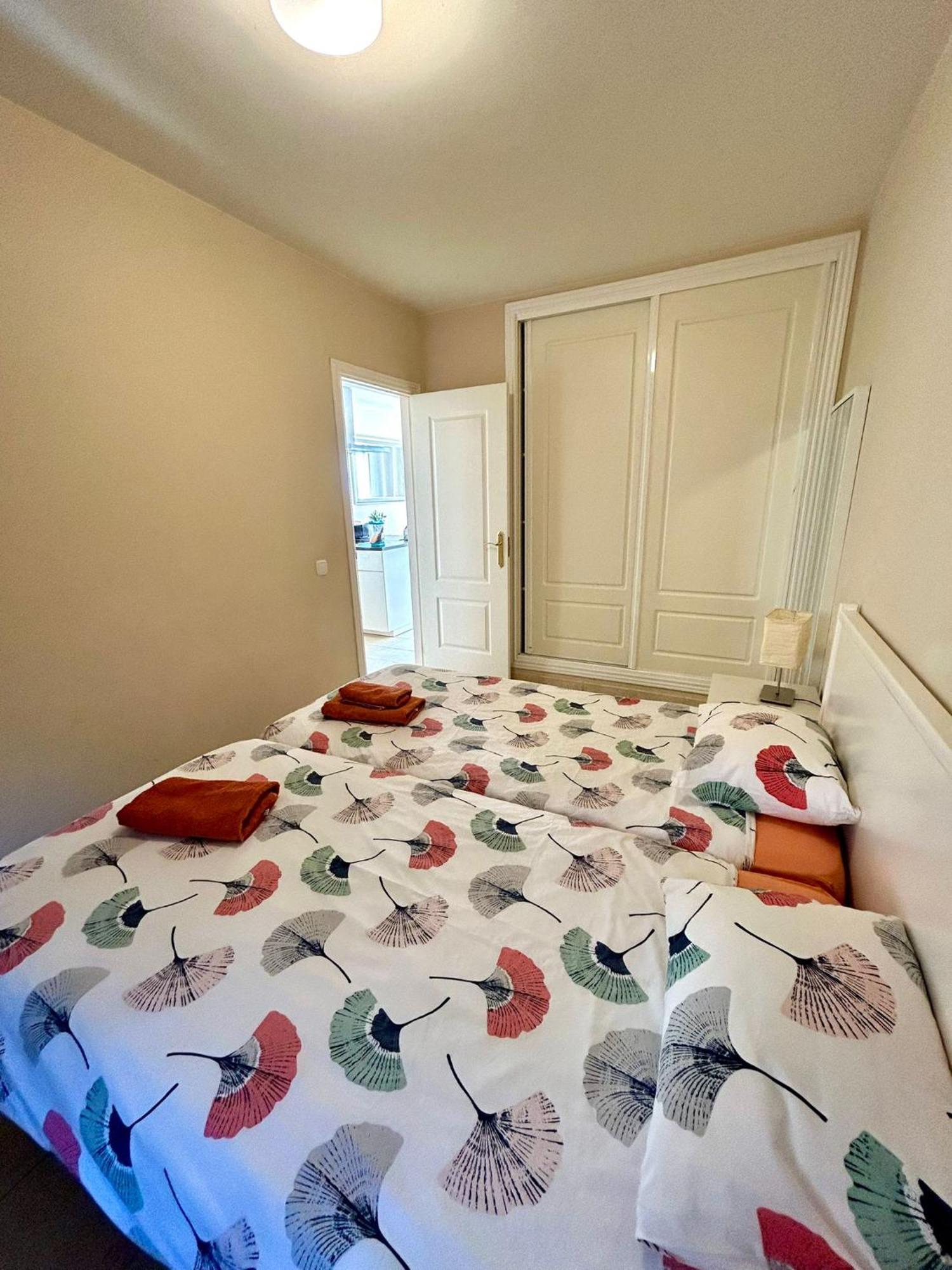 Apartamento Ana กอสตากาลมา ภายนอก รูปภาพ